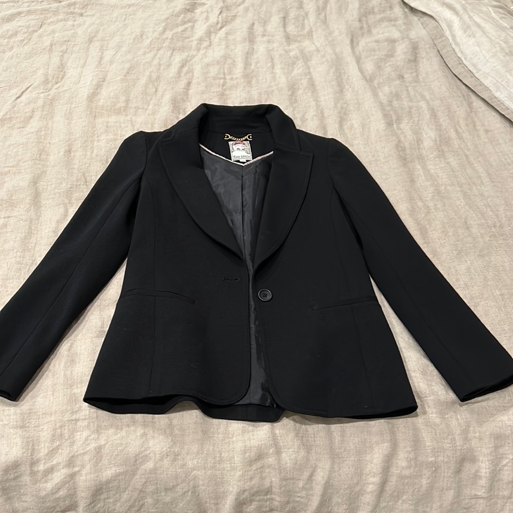 Black blazer